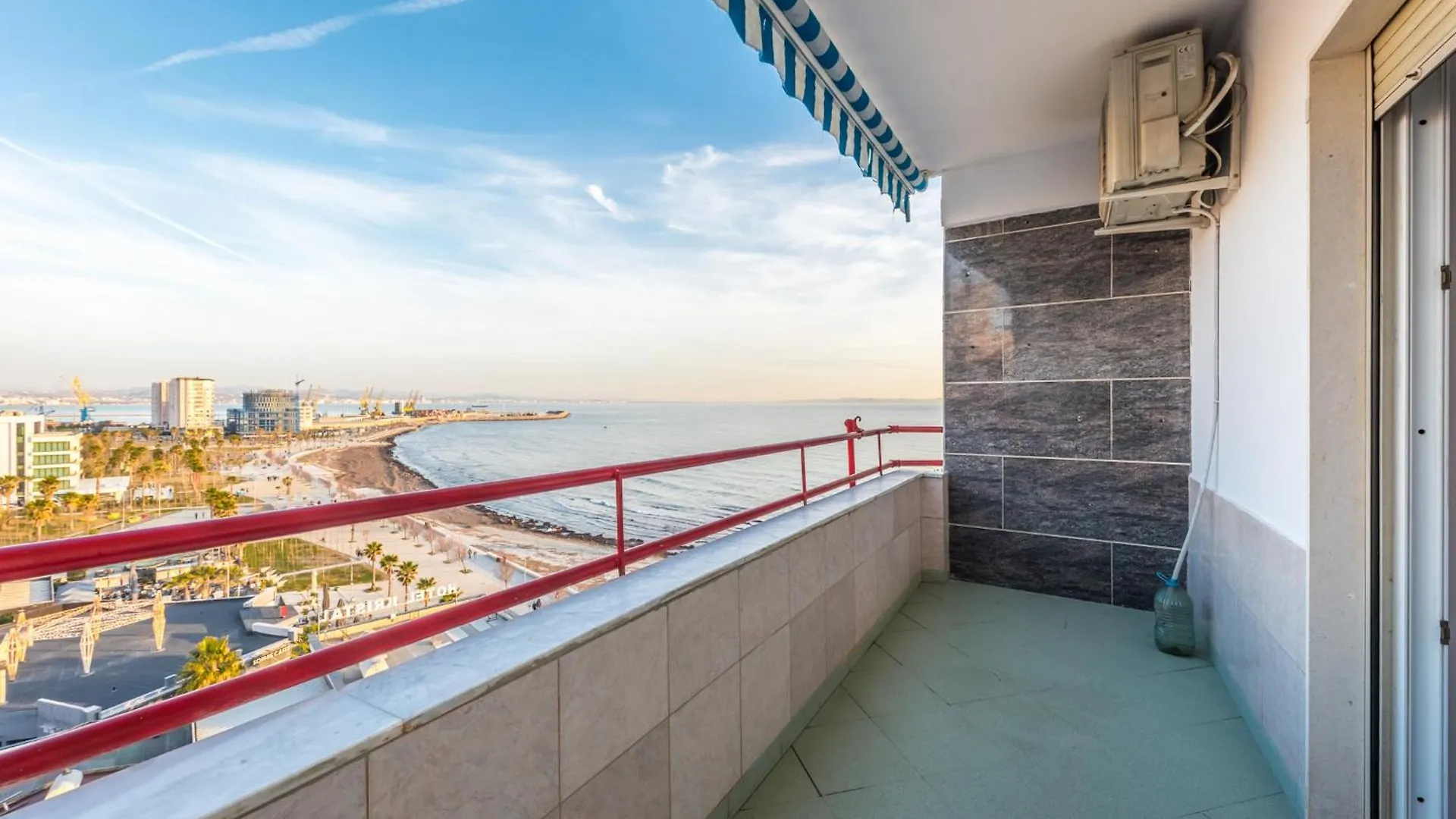 Premium Luxury Beachfront Apartments Durrës